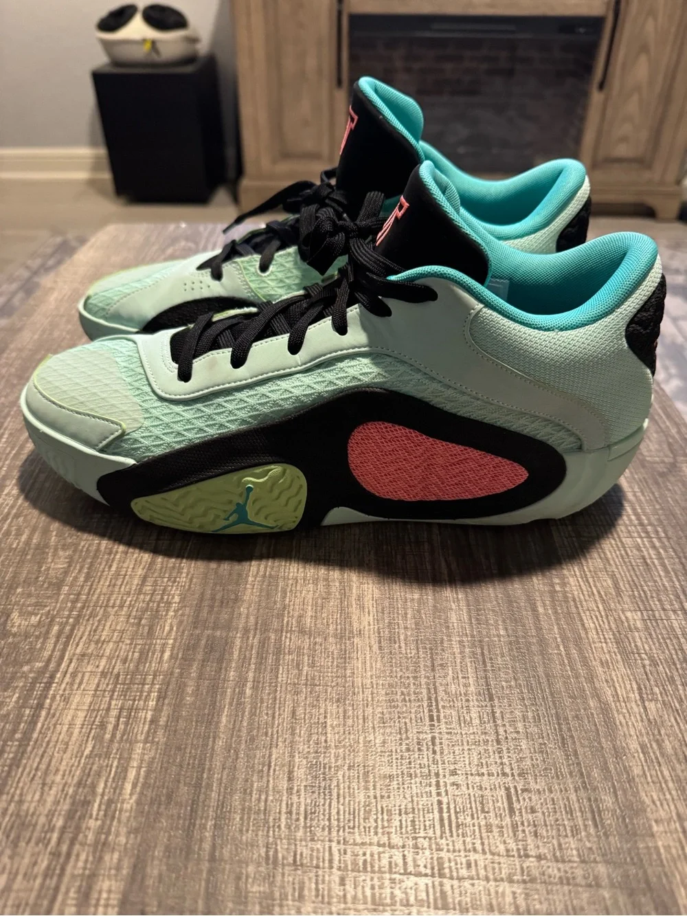 Jordan Tatum 2 Vortex Mint Foam Lava Glow Men’s Size 11 Basketball Shoes